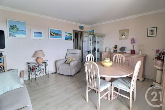 Appartement T2 &agrave; vendre - 2 pi&egrave;ces - 41,61 m2 - Frejus - 83 - PROVENCE-ALPES-COTE-D-AZUR