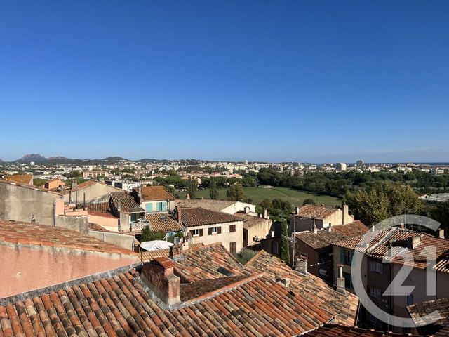 Appartement F3 à vendre - 3 pièces - 85,10 m2 - Frejus - 83 - PROVENCE-ALPES-COTE-D-AZUR