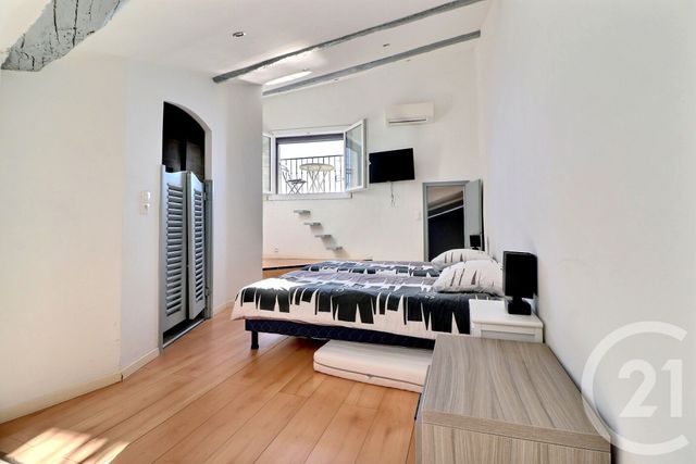 Appartement F3 à vendre - 3 pièces - 85,10 m2 - Frejus - 83 - PROVENCE-ALPES-COTE-D-AZUR