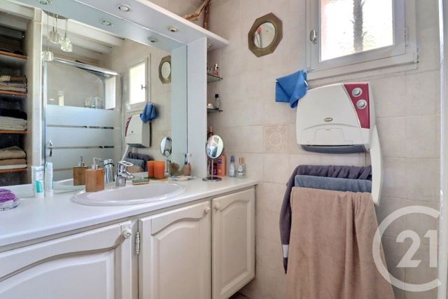 Maison &agrave; vendre - 5 pi&egrave;ces - 125 m2 - Frejus - 83 - PROVENCE-ALPES-COTE-D-AZUR