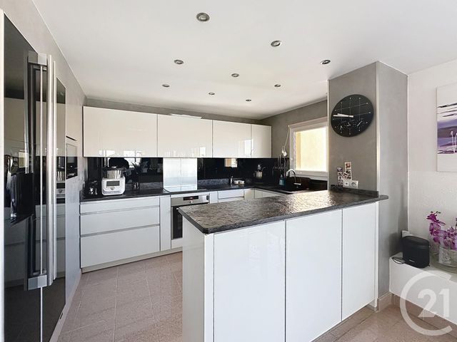 Appartement T6 &agrave; vendre - 6 pi&egrave;ces - 150 m2 - Frejus - 83 - PROVENCE-ALPES-COTE-D-AZUR