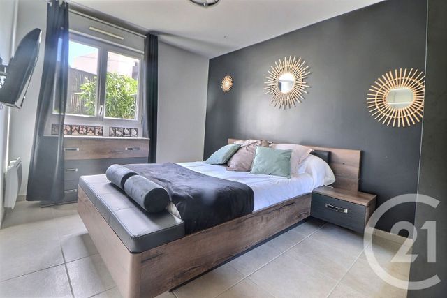 Appartement T3 &agrave; vendre - 3 pi&egrave;ces - 55,04 m2 - Frejus - 83 - PROVENCE-ALPES-COTE-D-AZUR