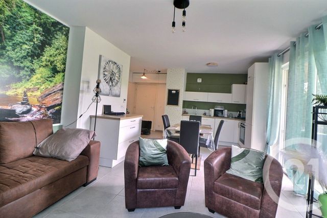 Appartement T3 &agrave; vendre - 3 pi&egrave;ces - 55,04 m2 - Frejus - 83 - PROVENCE-ALPES-COTE-D-AZUR