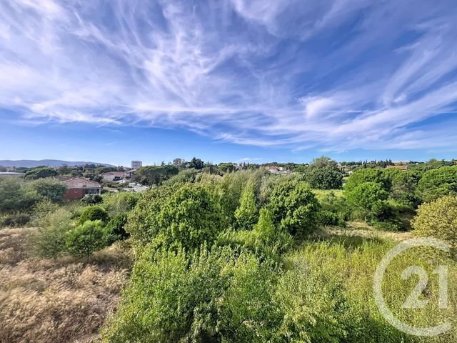 Appartement T2 à vendre - 2 pièces - 55,32 m2 - Frejus - 83 - PROVENCE-ALPES-COTE-D-AZUR