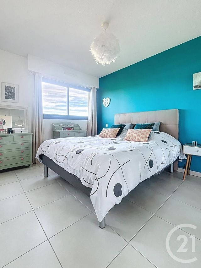 Appartement T2 à vendre - 2 pièces - 55,32 m2 - Frejus - 83 - PROVENCE-ALPES-COTE-D-AZUR