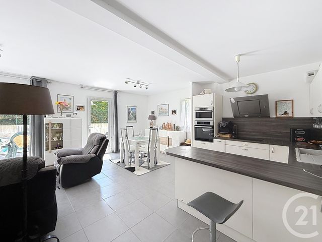 Maison à vendre - 4 pièces - 90,64 m2 - Roquebrune Sur Argens - 83 - PROVENCE-ALPES-COTE-D-AZUR