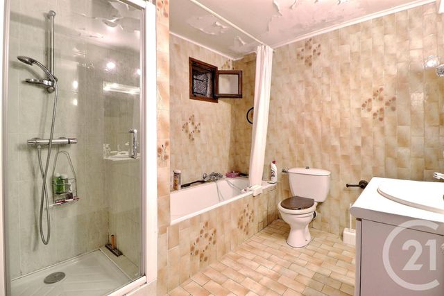 Maison à vendre - 5 pièces - 106,08 m2 - Frejus - 83 - PROVENCE-ALPES-COTE-D-AZUR