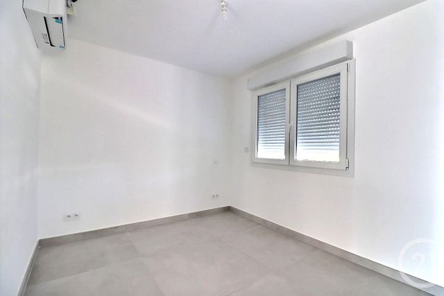 Appartement T4 à vendre - 4 pièces - 103,20 m2 - St Aygulf - 83 - PROVENCE-ALPES-COTE-D-AZUR