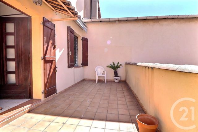 Appartement T4 à vendre - 4 pièces - 91,26 m2 - Frejus - 83 - PROVENCE-ALPES-COTE-D-AZUR