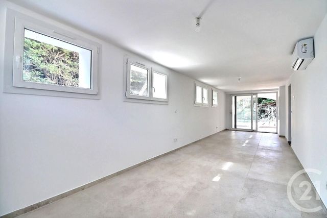 Appartement T2 à vendre - 2 pièces - 48,10 m2 - St Aygulf - 83 - PROVENCE-ALPES-COTE-D-AZUR