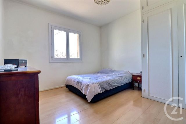 Maison &agrave; vendre - 9 pi&egrave;ces - 237 m2 - Frejus - 83 - PROVENCE-ALPES-COTE-D-AZUR