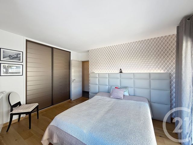 Appartement T4 à vendre - 4 pièces - 89,69 m2 - Frejus - 83 - PROVENCE-ALPES-COTE-D-AZUR