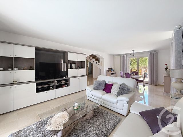 Maison à vendre - 4 pièces - 128 m2 - Frejus - 83 - PROVENCE-ALPES-COTE-D-AZUR