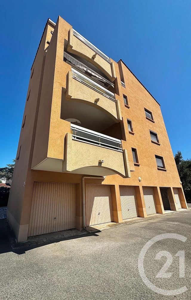 Parking à vendre - 13,46 m2 - St Raphael - 83 - PROVENCE-ALPES-COTE-D-AZUR