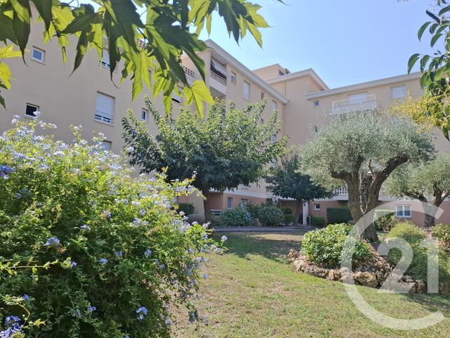 Appartement T3 &agrave; vendre - 3 pi&egrave;ces - 62,29 m2 - Frejus - 83 - PROVENCE-ALPES-COTE-D-AZUR