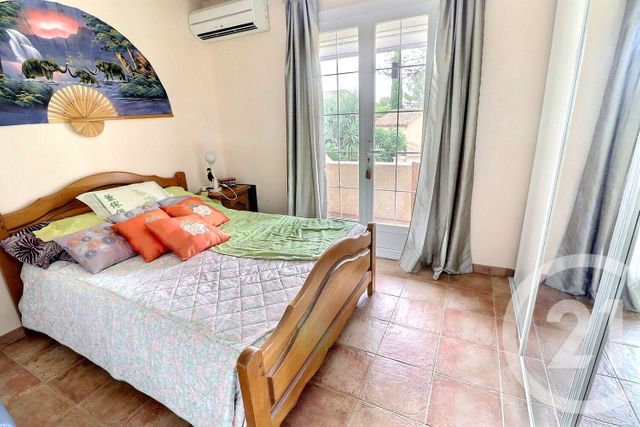 Maison à vendre - 4 pièces - 90 m2 - Frejus - 83 - PROVENCE-ALPES-COTE-D-AZUR