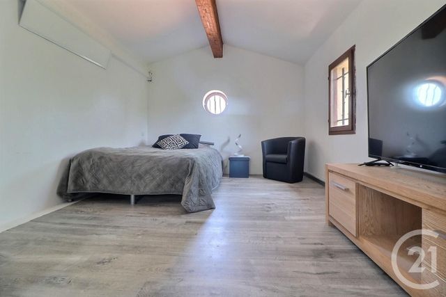 Maison à vendre - 5 pièces - 112 m2 - Frejus - 83 - PROVENCE-ALPES-COTE-D-AZUR