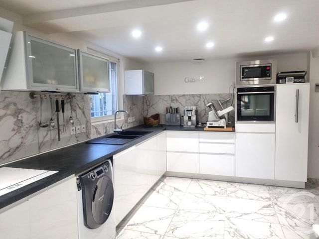 Maison à vendre - 5 pièces - 112 m2 - Frejus - 83 - PROVENCE-ALPES-COTE-D-AZUR