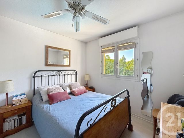 Appartement T4 à vendre - 4 pièces - 76,21 m2 - Frejus - 83 - PROVENCE-ALPES-COTE-D-AZUR