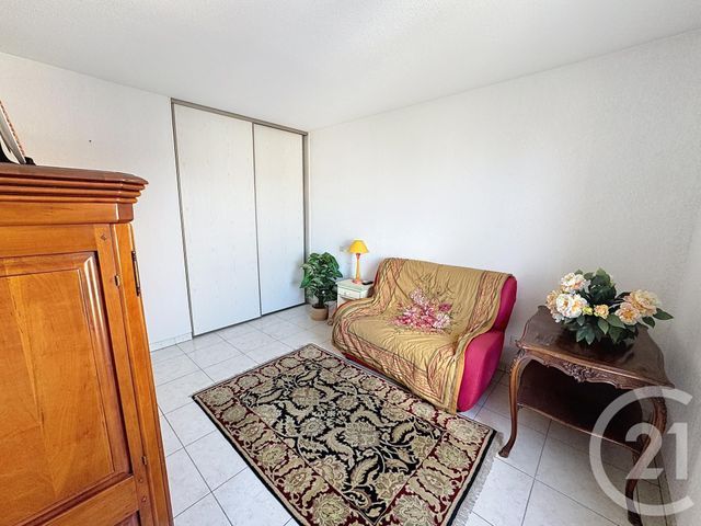 Appartement T3 à vendre - 3 pièces - 81,45 m2 - Frejus - 83 - PROVENCE-ALPES-COTE-D-AZUR