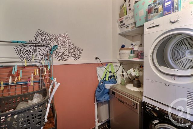 Appartement T4 à vendre - 4 pièces - 76 m2 - Frejus - 83 - PROVENCE-ALPES-COTE-D-AZUR