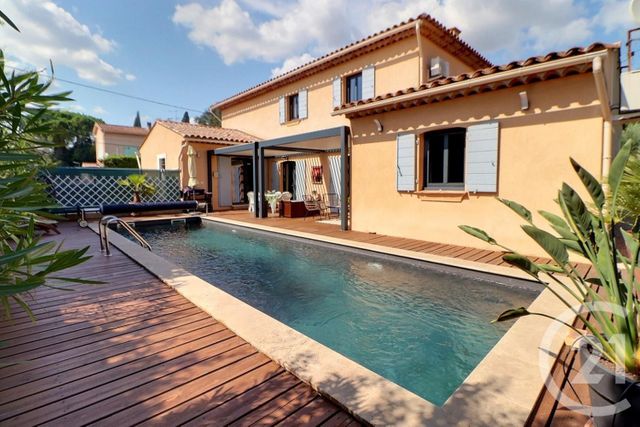 maison - LES ARCS - 83