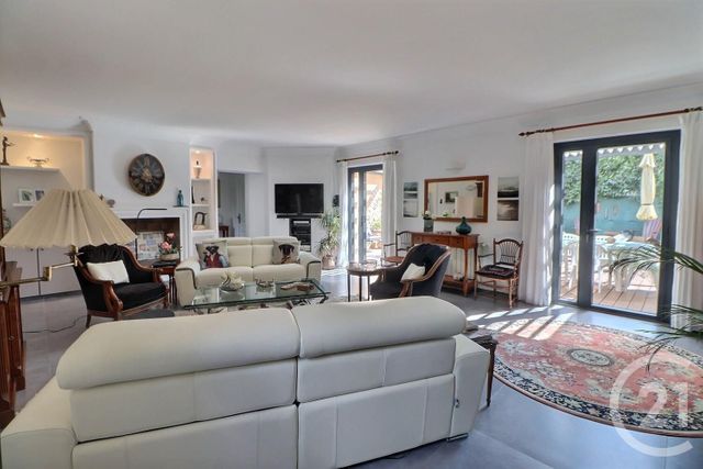 Maison à vendre - 5 pièces - 167 m2 - Les Arcs - 83 - PROVENCE-ALPES-COTE-D-AZUR