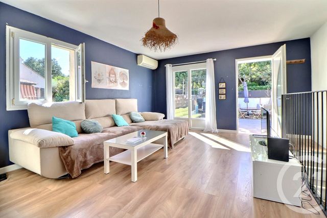 Appartement F3 bis &agrave; vendre - 3 pi&egrave;ces - 84,41 m2 - St Raphael - 83 - PROVENCE-ALPES-COTE-D-AZUR