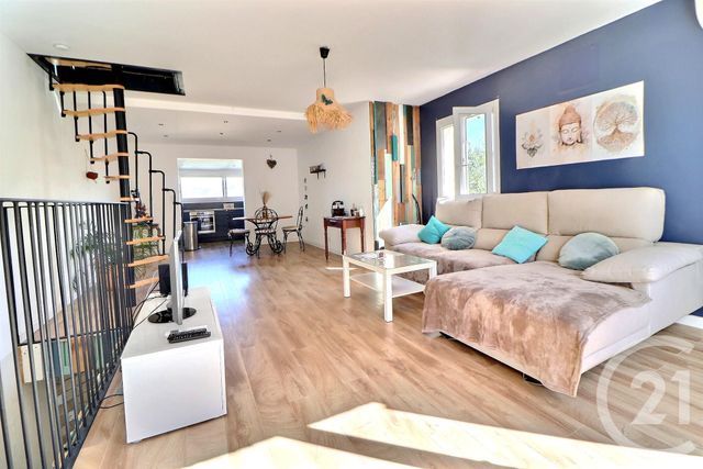 Appartement F3 bis &agrave; vendre - 3 pi&egrave;ces - 84,41 m2 - St Raphael - 83 - PROVENCE-ALPES-COTE-D-AZUR