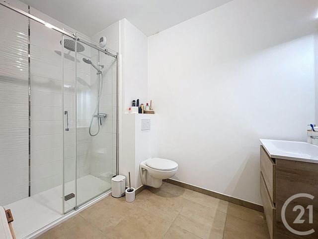 Appartement F2 à vendre - 2 pièces - 45,05 m2 - Frejus - 83 - PROVENCE-ALPES-COTE-D-AZUR