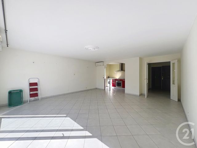 Appartement F3 &agrave; vendre - 3 pi&egrave;ces - 76,40 m2 - Frejus - 83 - PROVENCE-ALPES-COTE-D-AZUR