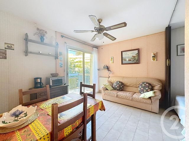 Appartement Studio cabine &agrave; vendre - 2 pi&egrave;ces - 22,01 m2 - Frejus - 83 - PROVENCE-ALPES-COTE-D-AZUR