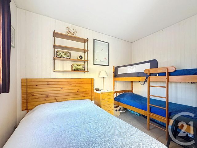Appartement Studio cabine &agrave; vendre - 2 pi&egrave;ces - 22,01 m2 - Frejus - 83 - PROVENCE-ALPES-COTE-D-AZUR