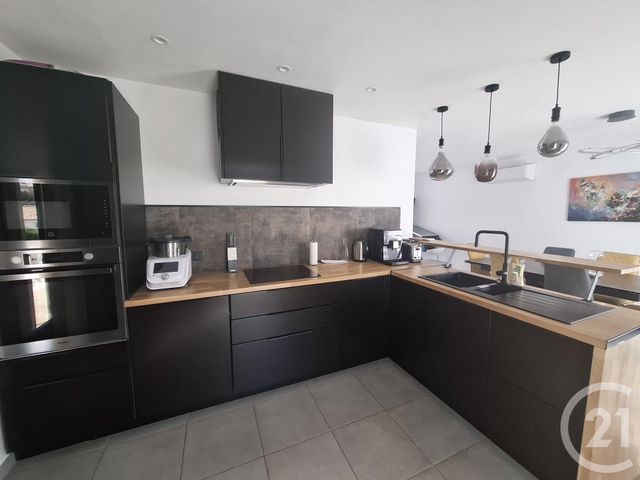 Maison à vendre - 4 pièces - 107 m2 - Roquebrune Sur Argens - 83 - PROVENCE-ALPES-COTE-D-AZUR