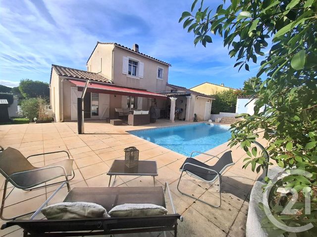 Maison à vendre - 4 pièces - 107 m2 - Roquebrune Sur Argens - 83 - PROVENCE-ALPES-COTE-D-AZUR