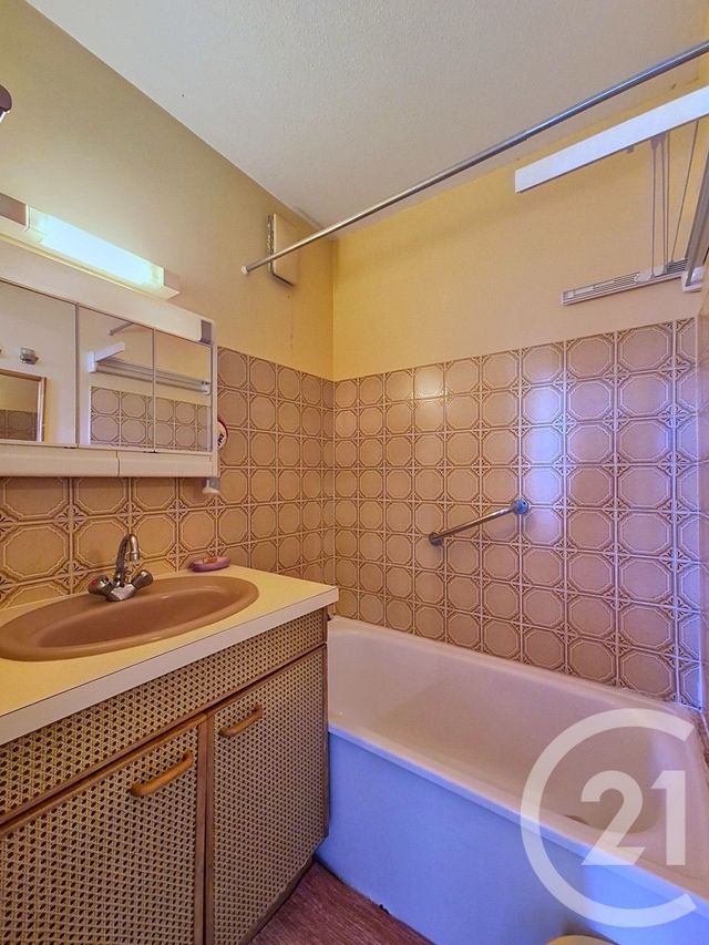 Appartement F3 &agrave; vendre - 3 pi&egrave;ces - 44,61 m2 - Frejus - 83 - PROVENCE-ALPES-COTE-D-AZUR