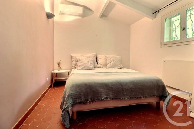 Maison à vendre - 6 pièces - 154 m2 - St Paul En Foret - 83 - PROVENCE-ALPES-COTE-D-AZUR