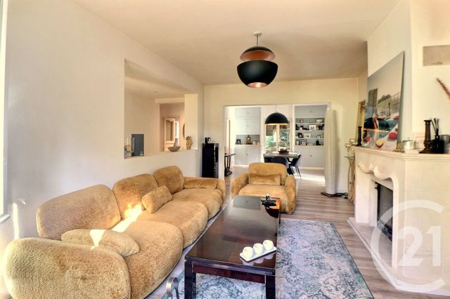 Maison à vendre - 6 pièces - 154 m2 - St Paul En Foret - 83 - PROVENCE-ALPES-COTE-D-AZUR