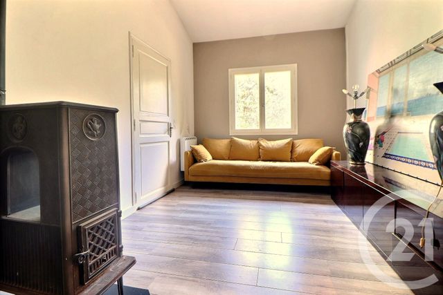 Maison à vendre - 6 pièces - 154 m2 - St Paul En Foret - 83 - PROVENCE-ALPES-COTE-D-AZUR