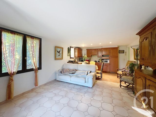 Maison &agrave; vendre - 8 pi&egrave;ces - 209,49 m2 - Frejus - 83 - PROVENCE-ALPES-COTE-D-AZUR