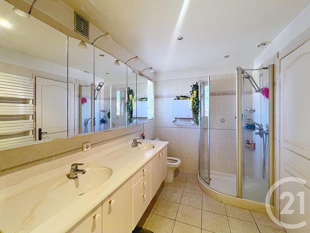 Maison &agrave; vendre - 8 pi&egrave;ces - 209,49 m2 - Frejus - 83 - PROVENCE-ALPES-COTE-D-AZUR