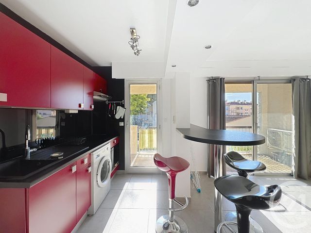 Appartement F2 à vendre - 2 pièces - 42,91 m2 - Frejus - 83 - PROVENCE-ALPES-COTE-D-AZUR