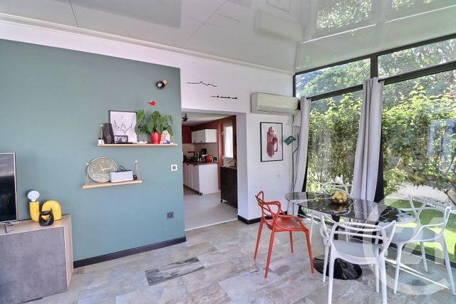 Appartement T3 à vendre - 3 pièces - 75 m2 - Puget Sur Argens - 83 - PROVENCE-ALPES-COTE-D-AZUR