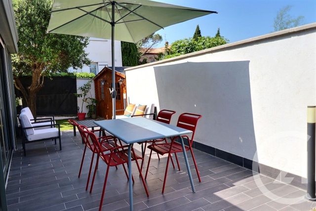 Appartement T3 à vendre - 3 pièces - 75 m2 - Puget Sur Argens - 83 - PROVENCE-ALPES-COTE-D-AZUR