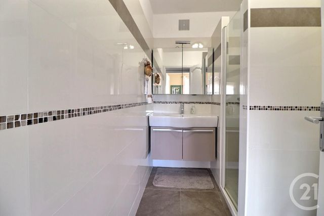 Maison à vendre - 5 pièces - 125 m2 - Frejus - 83 - PROVENCE-ALPES-COTE-D-AZUR