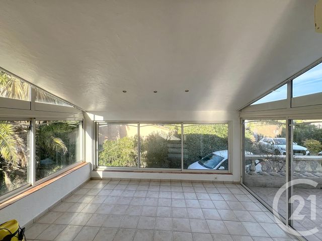 Maison &agrave; vendre - 5 pi&egrave;ces - 105,96 m2 - Frejus - 83 - PROVENCE-ALPES-COTE-D-AZUR