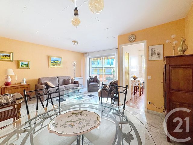 Appartement F2 &agrave; vendre - 2 pi&egrave;ces - 49,33 m2 - St Raphael - 83 - PROVENCE-ALPES-COTE-D-AZUR