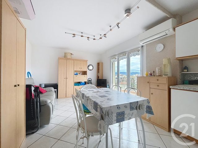 Appartement F2 &agrave; vendre - 2 pi&egrave;ces - 28,63 m2 - Frejus - 83 - PROVENCE-ALPES-COTE-D-AZUR