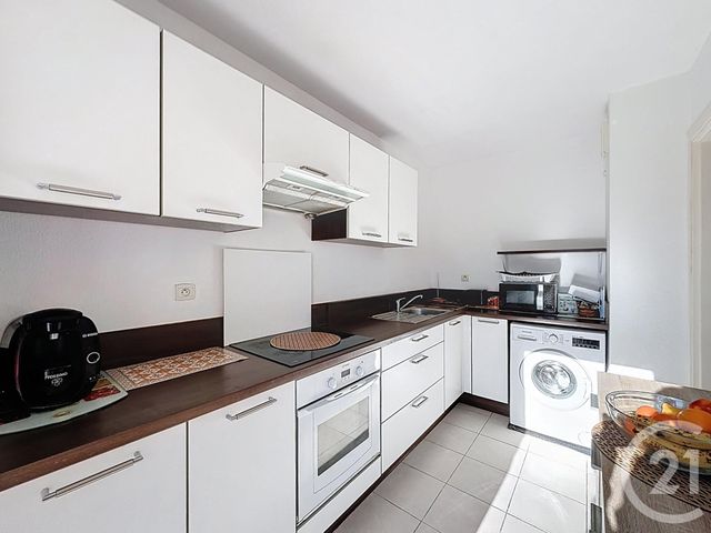 Appartement T3 &agrave; vendre - 3 pi&egrave;ces - 82,53 m2 - St Raphael - 83 - PROVENCE-ALPES-COTE-D-AZUR