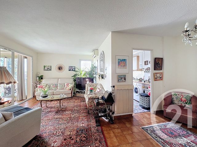 Appartement T3 &agrave; vendre - 3 pi&egrave;ces - 67,23 m2 - Frejus - 83 - PROVENCE-ALPES-COTE-D-AZUR